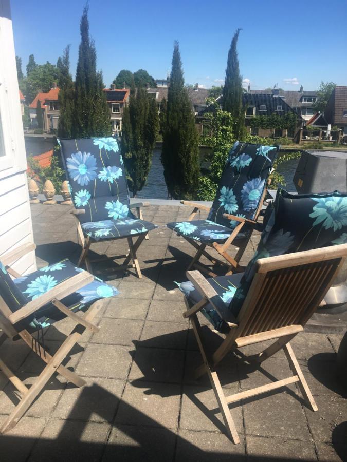 Luc's Place, jaccuzi, waterbed Zoeterwoude Exterior foto